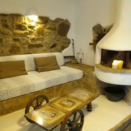 Unique Traditional Stone House Holiday home *